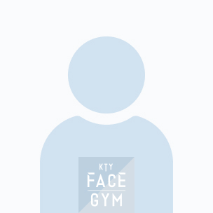 大泉トレーナーの写真